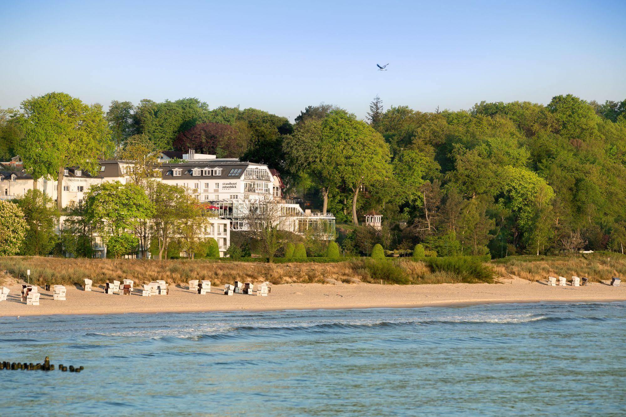 Strandhotel Ostseeblick Херингсдорф Экстерьер фото